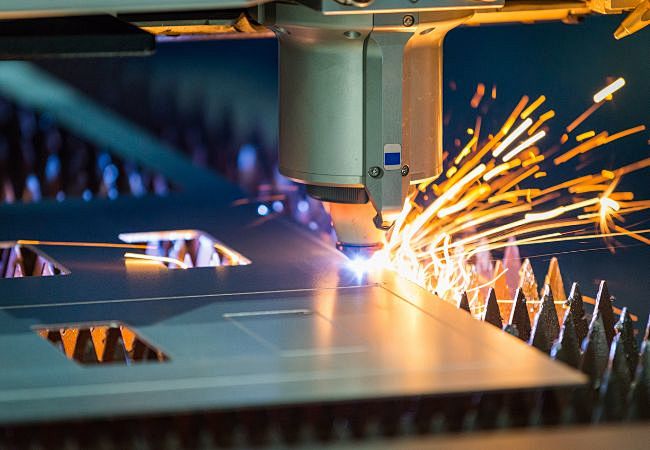 激光切割機：精密工藝的現(xiàn)代利器，檢測認證工作任重道遠